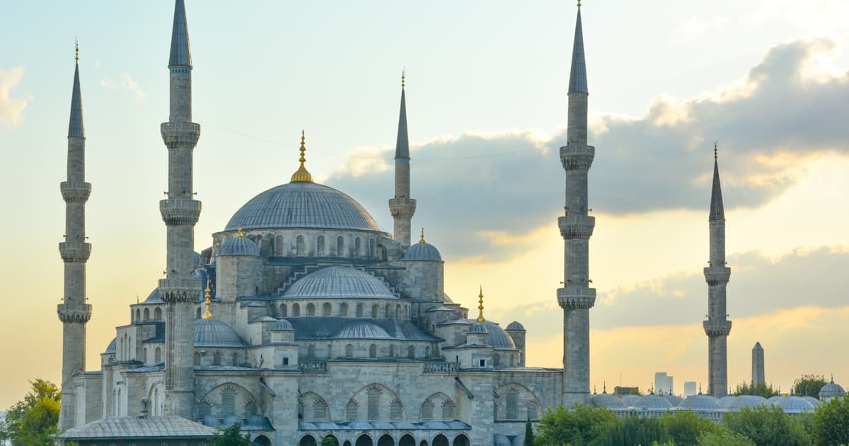 Beste IVF-Ärzte in Istanbul 2026: Top-Fruchtbarkeitsspezialisten & Auswahlhilfe