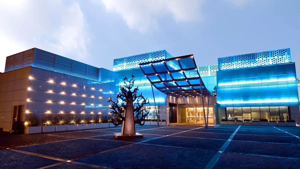 Liv Hospital Ulus IVF Center — عيادة أطفال الأنابيب في Istanbul، تركيا