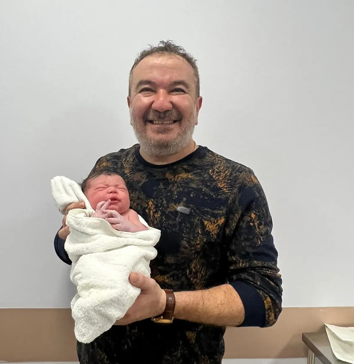 İzmir Tüp Bebek - Dr. Ali Öner Erdoğdu — عيادة أطفال الأنابيب في Izmir، تركيا — صورة 2