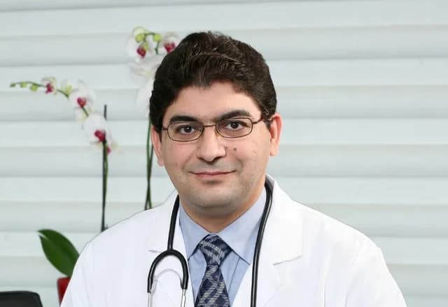Dr. Sozos Fasouliotis, Obstetrician and Gynaecologist, Fertility, Reproductive and IVF Specialist, Endoscopic Surgeon bei Nicosia, Zypern