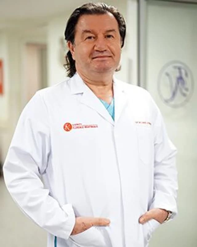 Op. Dr. Tansel Çetinkaya, Op. Dr. at Istanbul, Turkey